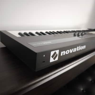 Novation ReMOTE 61 SL MKIII MIDI Controller 2018 - Present - Black image 2