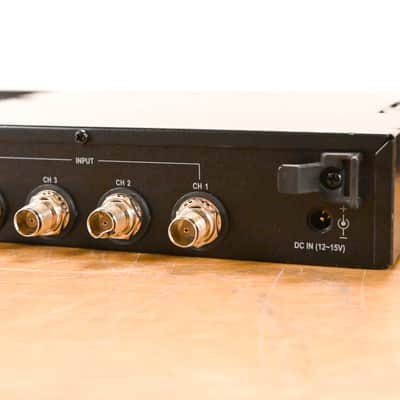 Mipro AD-808 UHF 4-Channel Antenna Combiner 470-960 MHz (NO PSU) CG01Z70 image 6