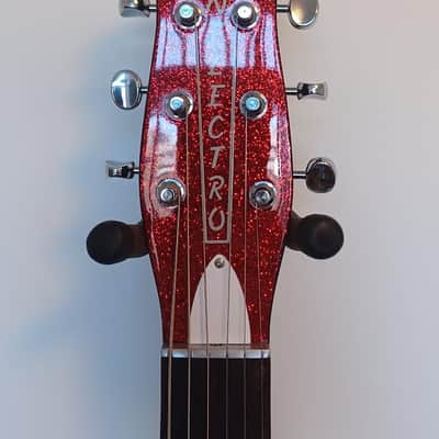 Danelectro 59M NOS+ - 60th Anniversary - Red Metalflake - 2019 - Present - Gloss image 23