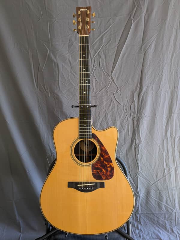 Yamaha LLX26C - gloss image 1