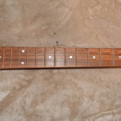 WD Music SNVSVPF Lic. Fender Pau Ferro Stratocaster Neck Vintage Amber Gloss Poly Soft V Profile #2 image 4