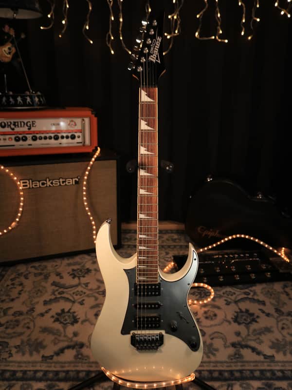 Ibanez GRG150DX-WH Gio with Rosewood Fretboard 2021 - Present - White image 1