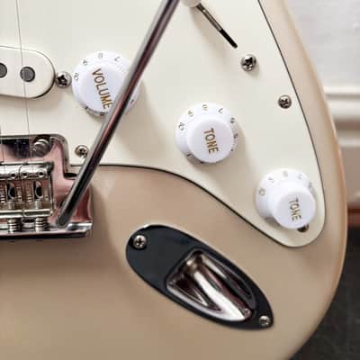 Electric Guitar Fender American Standard 2008 - Blizzard Pearl Maple Neck image 9