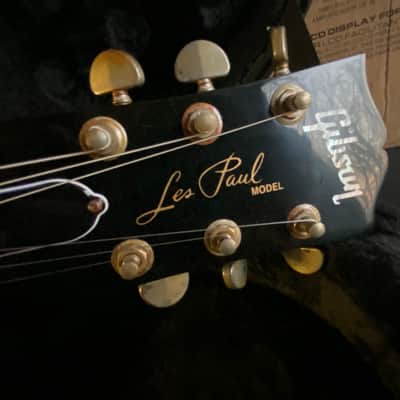 Gibson Aged Relic 70th Anniversary Les Paul Translucent Cherry VOS image 20