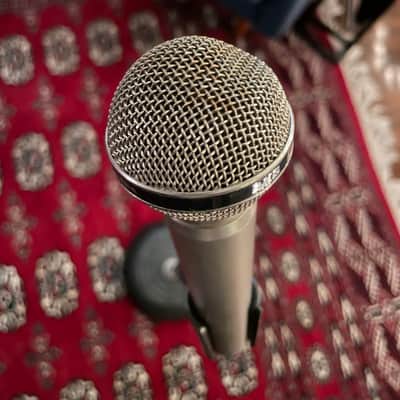 Vintage AKG D170E Dynamic Microphone Made in Austria image 4