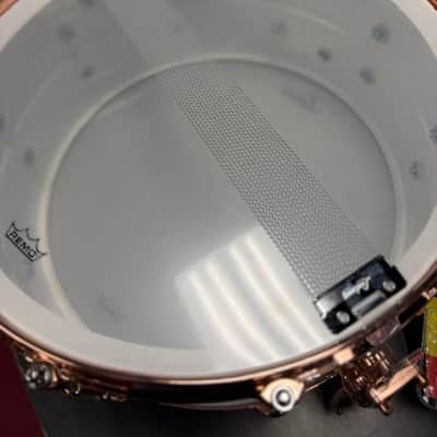 Ludwig LB430TDC Polar-Phonic 6.5x14" Brass Snare Drum with Copper Hardware 2021 - Present - Polar White image 7