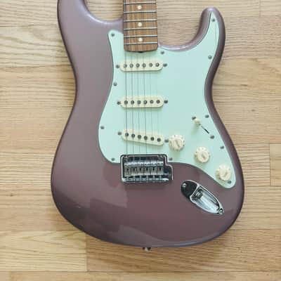 Fender Vintera '60s Stratocaster Modified with Pau Ferro Fretboard 2020 - Burgundy Mist Metallic image 2