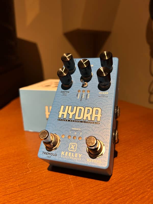 Keeley Hydra Stereo Reverb & Tremolo