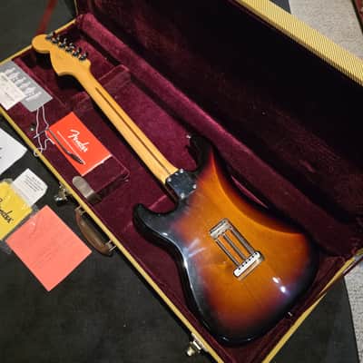 Fender American Special Stratocaster HSS with Rosewood Fretboard 2016 - 3-Color Sunburst image 14