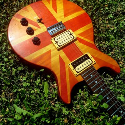 Hamer Special 1982 unique & rare union jack glitter & sparkle relic cherry & orange image 3
