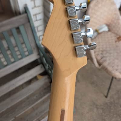 Fender Stratocaster 50th anniversary 2004 - Chrome Red image 8