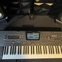 Korg Pa4X Oriental 61-Key Professional Arranger Keyboard 2010s - Black