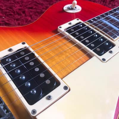Electric Guitar Les Paul GRECO EG-500 Cherry Sunburst Hard Case Japan Vintage image 4