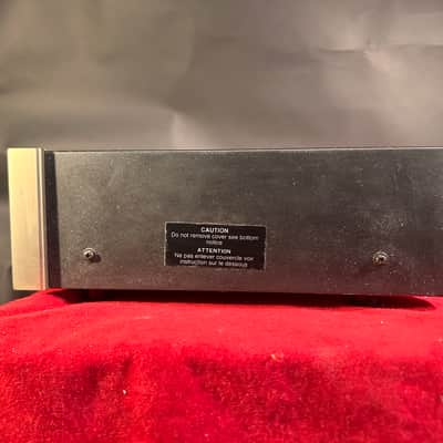 Luxman R-405 Digital Synthesized AM/FM Stereo Reciever image 3