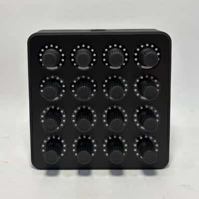 DJ Tech Tools Midi Fighter Twister imagen 2