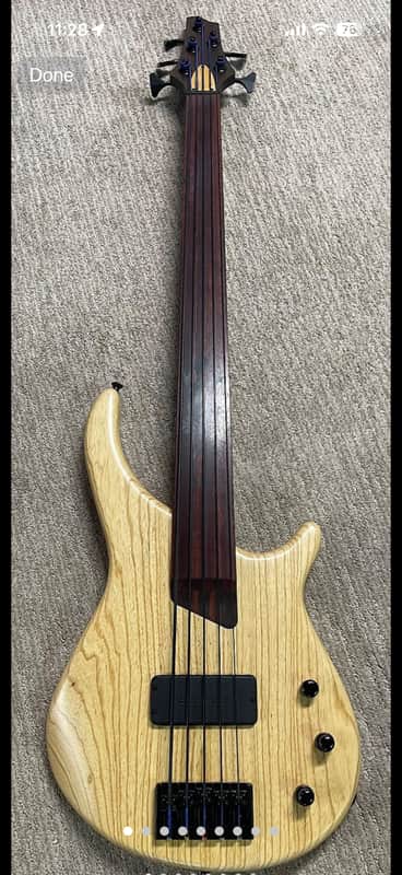 Warmoth 5 string fretless Gecko bass 2021 image 1