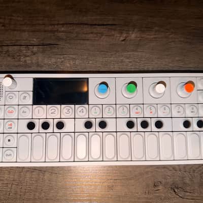 Teenage Engineering OP-1 Portable Synthesizer Workstation 2011 - Present White image 3