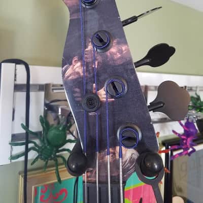 Lefty Scream Basses Fretless, Moses Graphite neck, 2010 Daytona Sunset Orange image 8