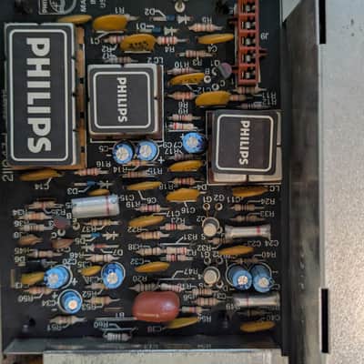 Philips High Fidelity Laboratories AM/FM Tuner 673 image 9