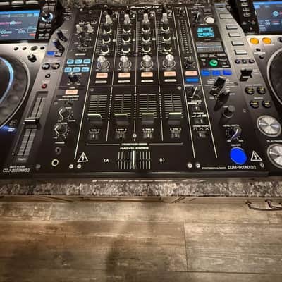 Pioneer CDJ-2000NXS2 Professional Multi Player 2010s - Black image 7