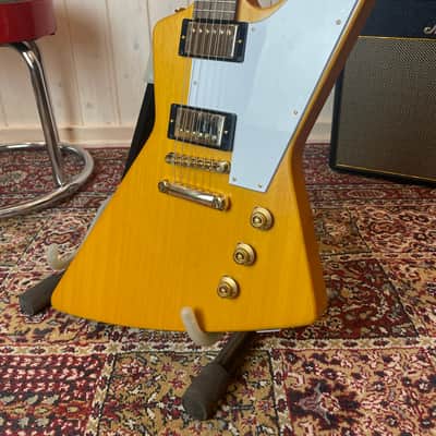 Epiphone Korina Explorer 2023 - Aged Natural image 9