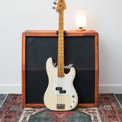 Fender PB57 Precision Bass 1999 - 2002 - Vintage White image 2