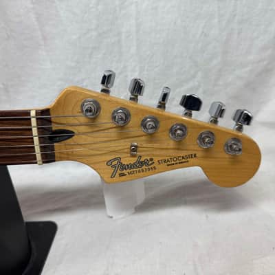 Fender Standard Stratocaster HSS Guitar - MIM Mexico 2007 - Black / Rosewood fingerboard image 6