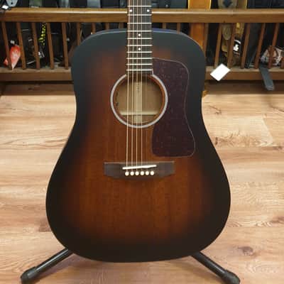 Guild USA D-20E w/LR Baggs Element VTC Vintage Sunburst B-Stock image 1