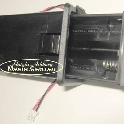 Yamaha APX500II - System 65 Pick Up System / AA Battery Holder (Buttons) image 3