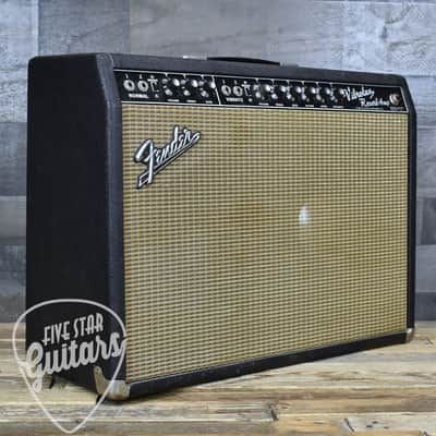 Pre-Owned 1965 Fender Vibrolux Reverb Model AA864 with Flightcase - LOCAL PICKUP ONLY image 4