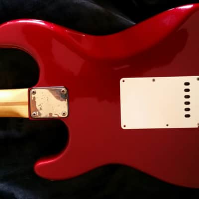 Fender THE STRAT 1980 Candy Apple Red VINTAGE GUITAR image 3