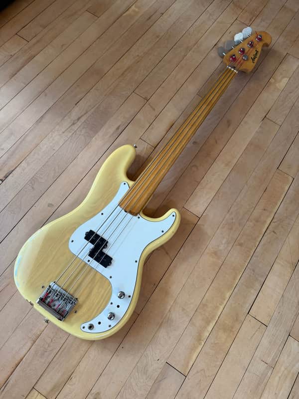 Aria Pro II