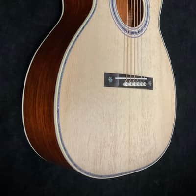 Martin Custom Shop 00-42 12 fret image 5