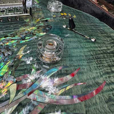 Firefly FFPR heavy modded• Abalone/Paua shell/Foil Sea Dragon (PRS Dragon‑Style) • PRS 85/15 “S” • CTS Electronics • Coil Split • Locking Tuners • Hard Case image 16