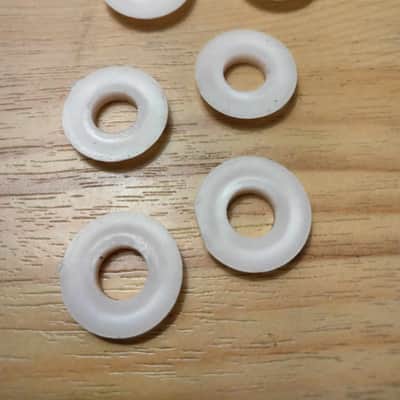 Unknown Vintage Guitar Ferrules (x6) image 4
