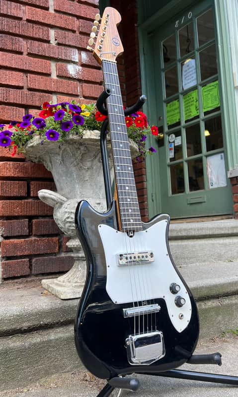 Vintage 1970’s Kay E100 Electric Guitar (Tulip Body Style, Fresh Pro Setup) *SALE* image 1