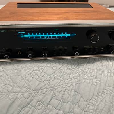 Pioneer SX-770 Stereo Receiver Amplifier Wood Finish Parts & Repair Turns On image 2