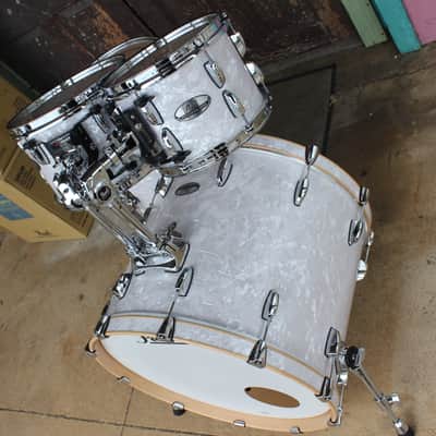 Pearl Professional Series All Maple Shells 2026 - White Marine Pearl image 2