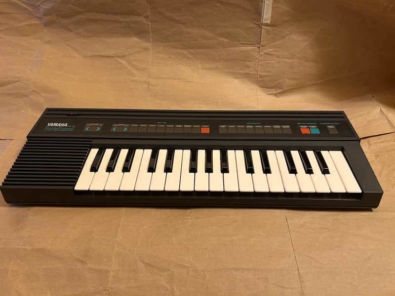 Yamaha PSS-120 PortaSound pss120 Synth Keyboard Made in Japan in