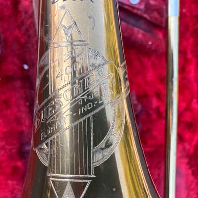 VINTAGE 1940s Buescher 400 True Tone LOW PITCH 445 TROMBONE 'Angled Poles' GOOD/AVG condition,  OWNER ENGRAVED NAME ON BELL image 8
