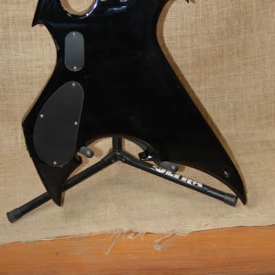 B.C. Rich Beast Bass - Black image 8
