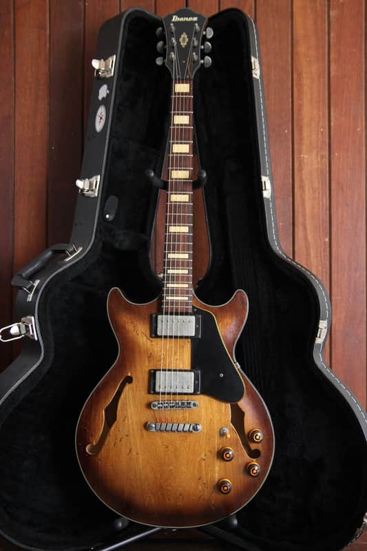 Ibanez AMV10A TCL Artcore Vintage Hollow Body Distressed Tobacco