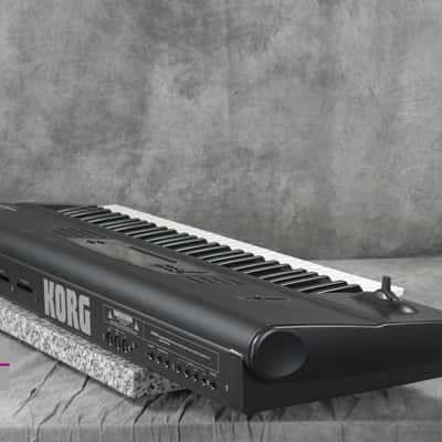 KORG 01/W Music Workstation synthesizer in Good condition. image 14