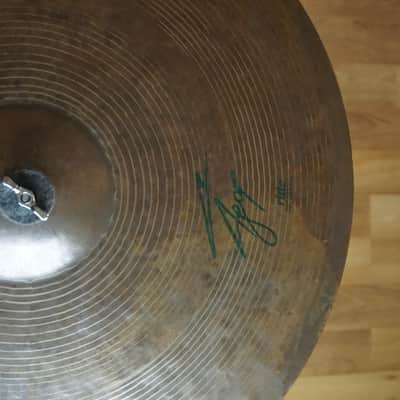 istambul Agop 22" Signature Ride 2010s - traditional image 2