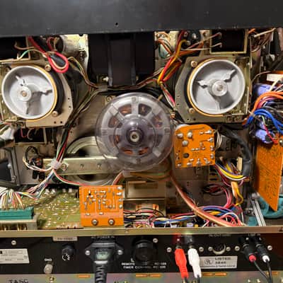 TEAC A-2300SX 1/4" 4-Track Reel to Reel Tape Recorder 1970s - Silver image 10
