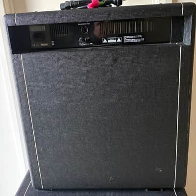 Hiwatt Maxwatt B100 15 COMBO and Hiwatt B410 4x10 Cab image 3