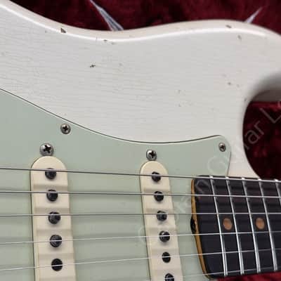 2017 Fender Custom Shop - 63 Strat Journeyman - Ltd. NAMM Show Edition - ID 5835 image 8