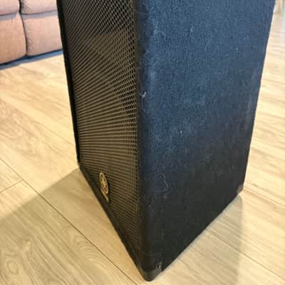 Yamaha BR12 500-Watt 2-Way 12" Passive Loudspeaker 2011 - Present - Black image 4
