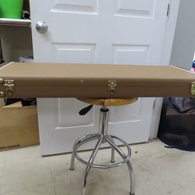 Fender Vintage Brown Tolex Deluxe Hard Side Case, w/ Gold Interior (USA) image 7
