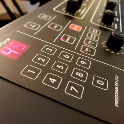 SEQUENTIAL CIRCUITS PROPHET 600 SYNTHESIZER RECENTLY SERVICED IN AMAZING SHAPE! image 11